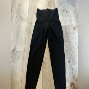 Beyond Yoga Maternity Leggings